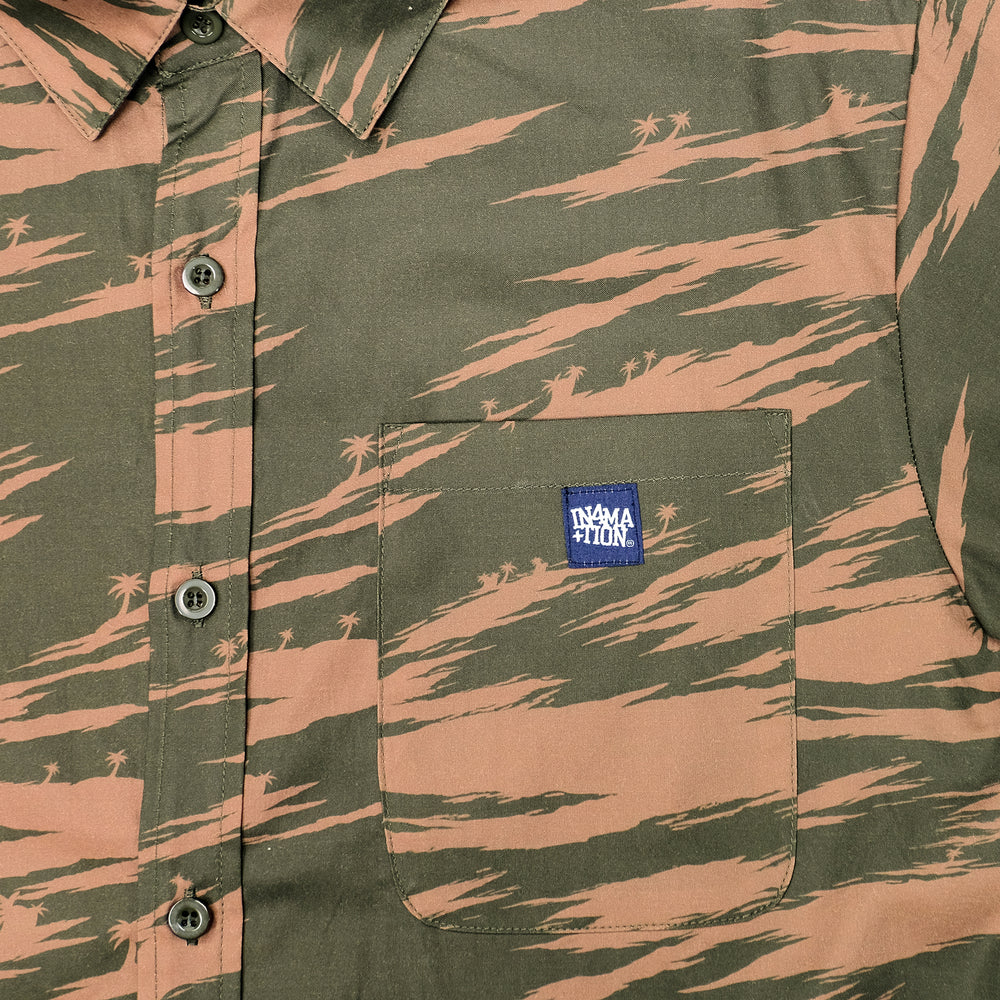 TIGER PALM BUTTON UP