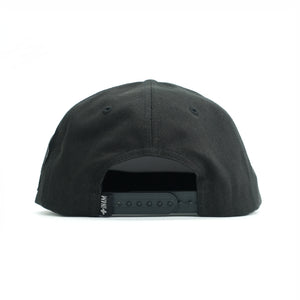 CROSSBONES 21 SNAPBACK
