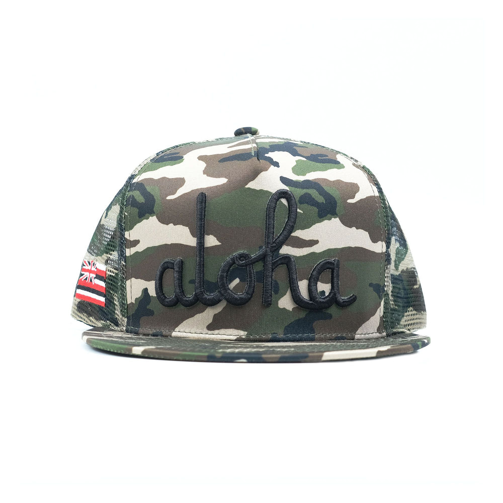 ALOHA CAMO TRUCKER