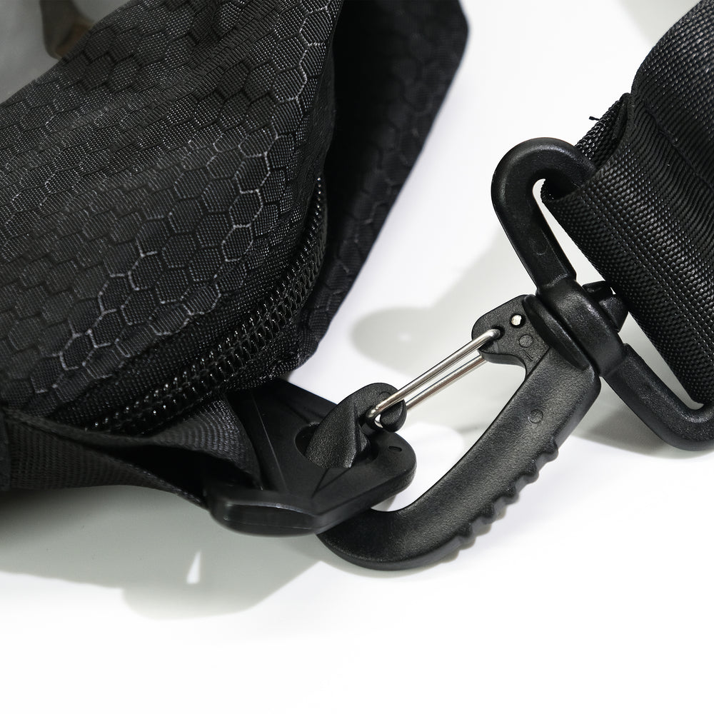 HAWAII SNEAKERHEADS X IN4MATION SHOE BAG