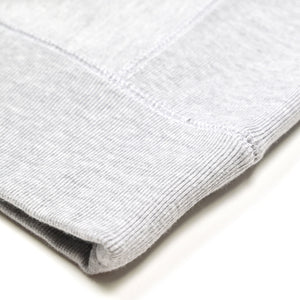 CURSIVE SCRIPT CREWNECK SWEATER