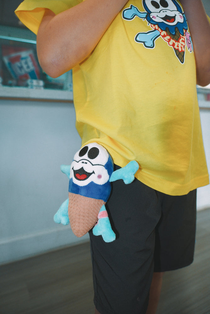 SCOOPY BONES PLUSHY KEYCHAIN