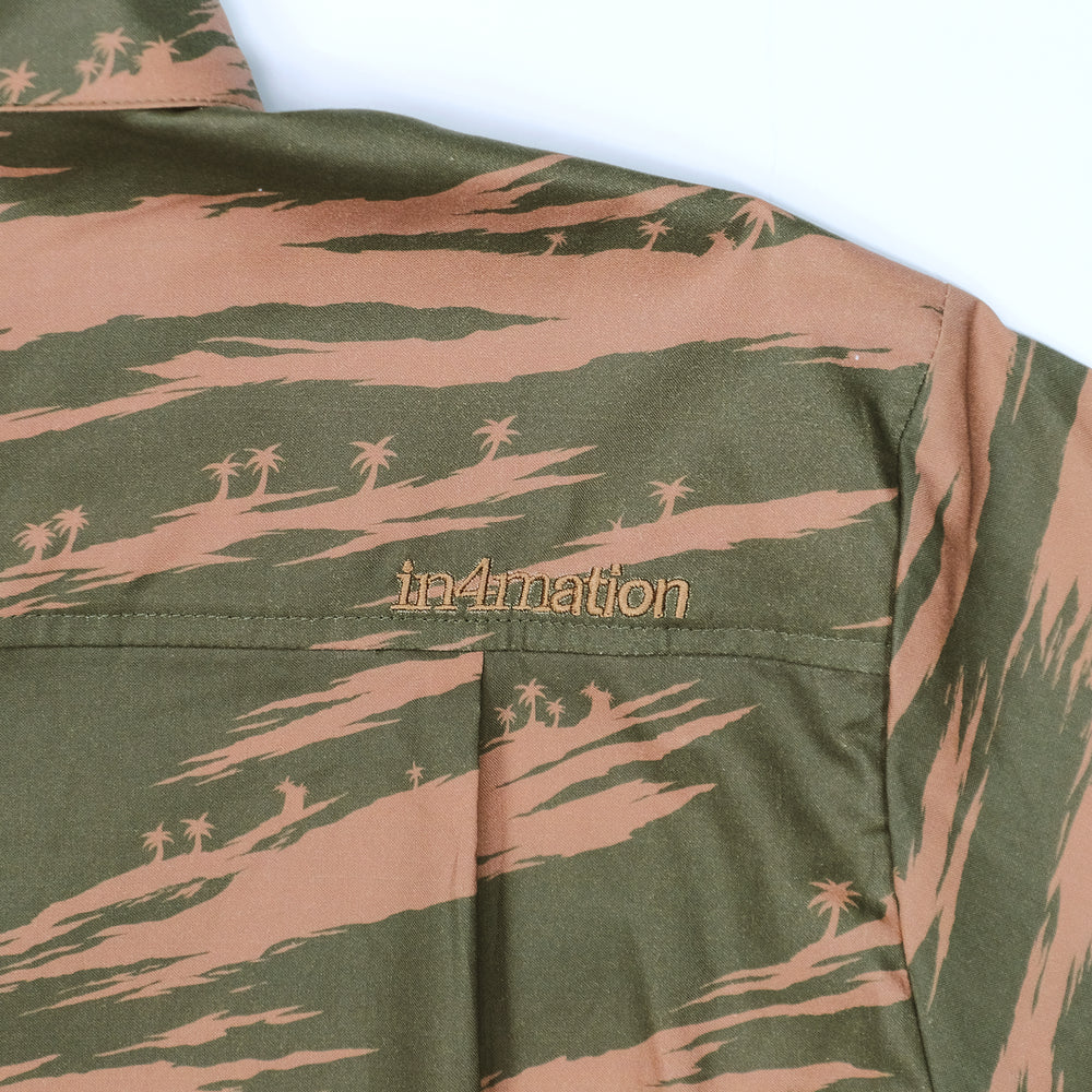 OLIVE TIGER PALM BUTTON UP