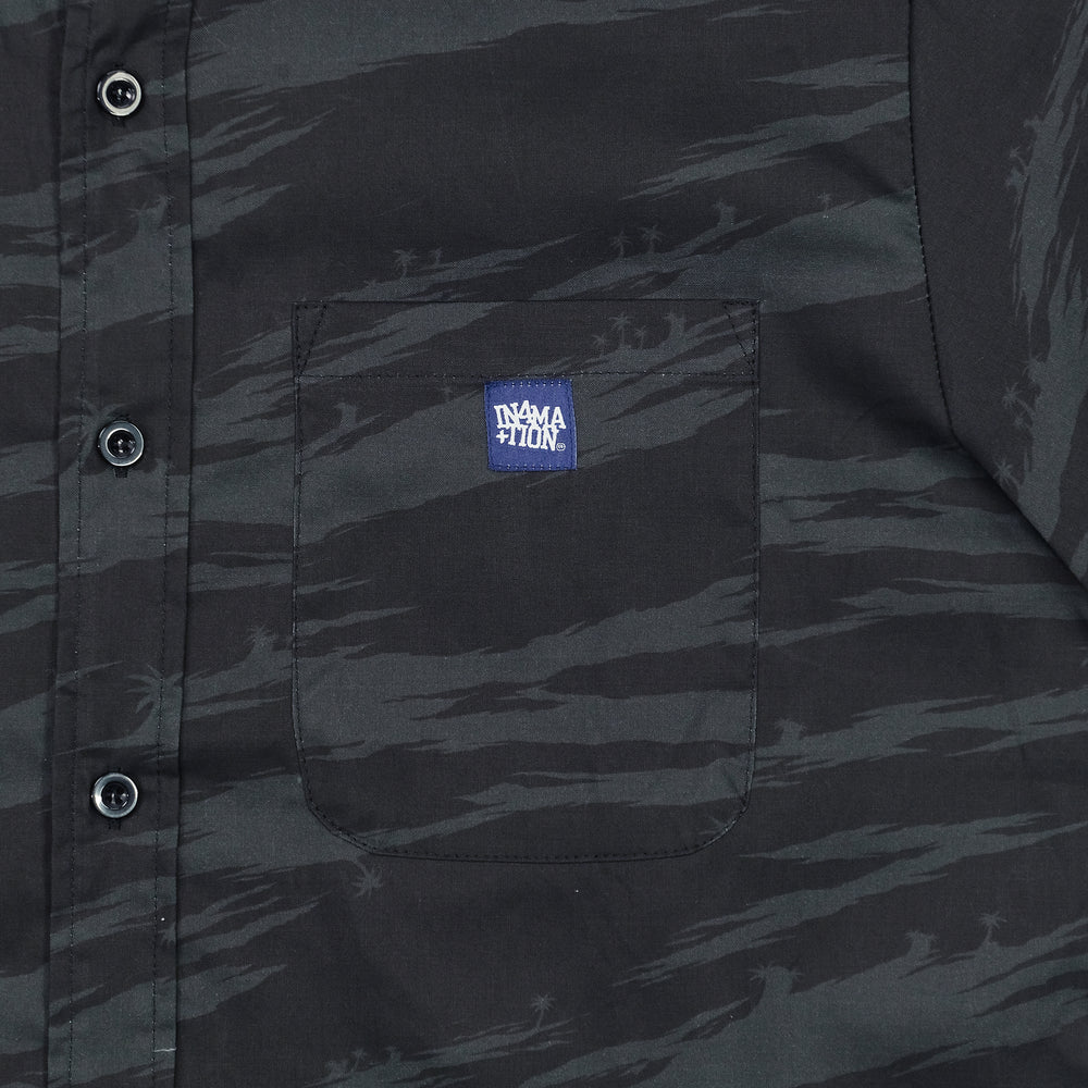 BLACK TIGER PALM CAMO BUTTON UP