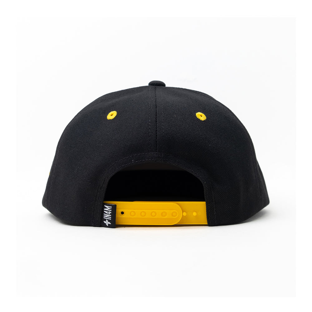 BUGGING OUT SNAPBACK